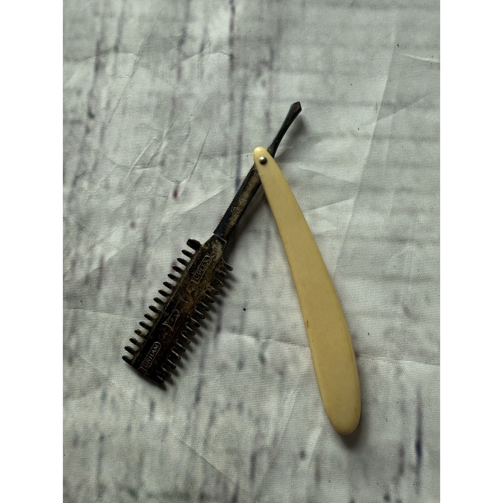 Vintage Urham Uplex Straight Razor W/ Yellow Plastic Handle Excellent Beard